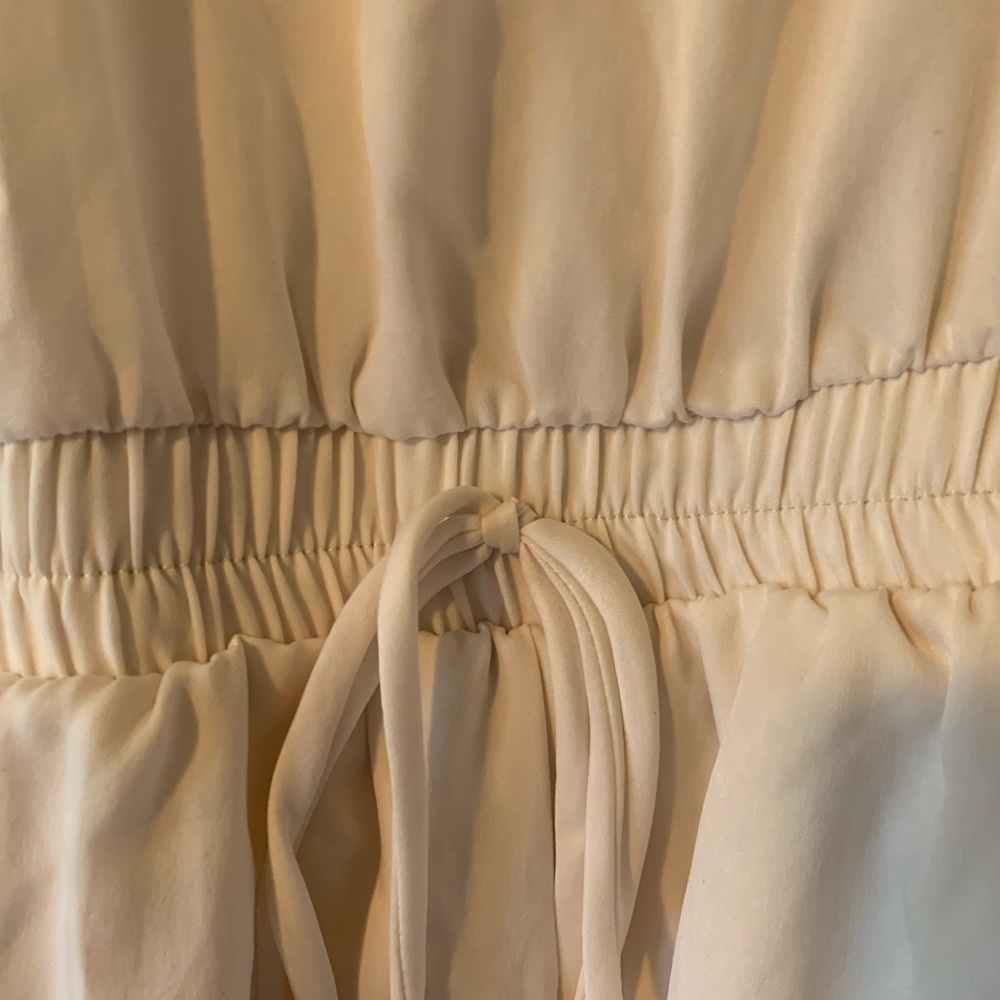 Carly Jean white romper - Picture 3 of 4